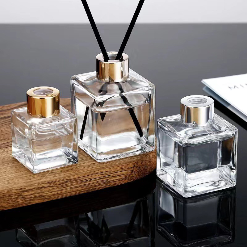 Square Glass Perfume Bottle – Precision Packaging, Professional Choice (3)