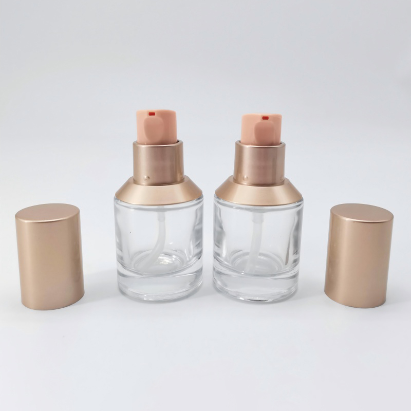 30ml Thick Ottomed Glass Foundation Container with Lotion Pump (2)